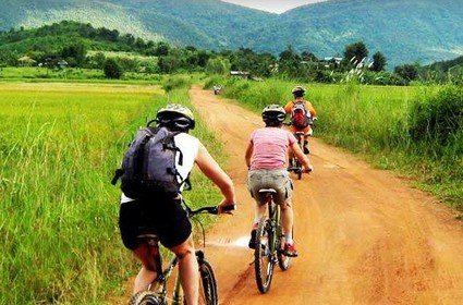 Bicycle Tour Northern Vietnam Hanoi, Mai Chau, Ninh Binh 3 Days